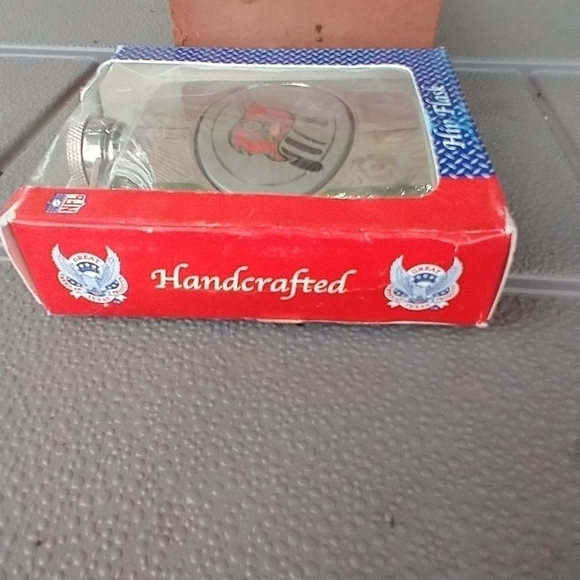 Stainless steel 6 oz. Hip flask. See pics for full - Picture 8 of 12